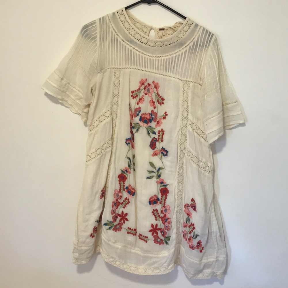 FREE PEOPLE embroidered lace dress